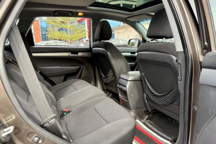 Used Kia Sorento 2013 2.2T 5-Seater Diesel Comfort Edition Exterior 3