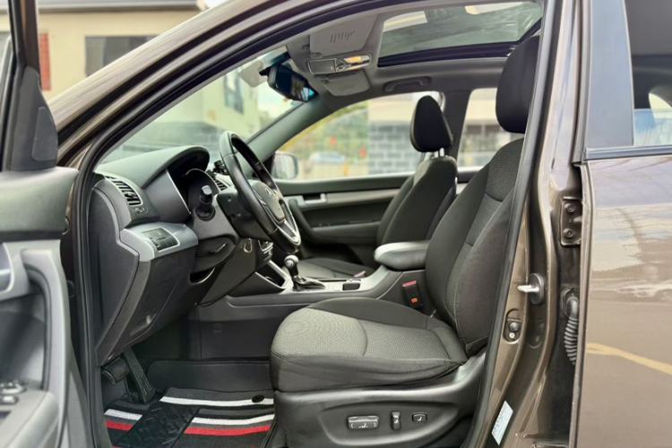 Used Kia Sorento 2013 2.2T 5-Seater Diesel Comfort Edition Exterior 4