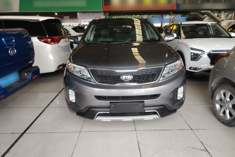 Used Kia Sorento 2013 2.4L 7-Seater Gasoline Luxury Version China IV Standard Front
