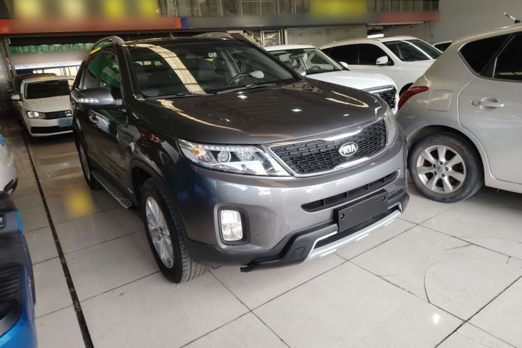 Used Kia Sorento 2013 2.4L 7-Seater Gasoline Luxury Version China IV Standard Front Right 45 Deg