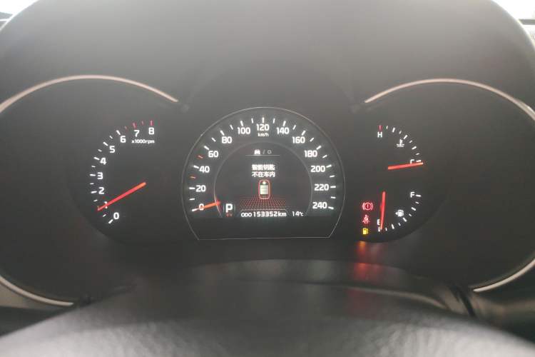 Used Kia Sorento 2013 2.4L 7-Seater Gasoline Luxury Version China IV Standard Instrument Cluster