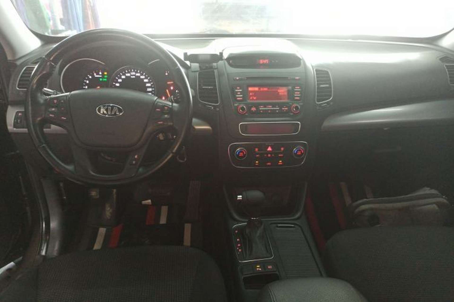 Used Kia Sorento 2013 2.2T 5-Seater Diesel Comfort Edition Interior 2