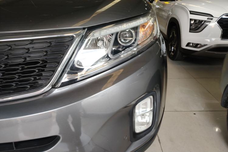 Used Kia Sorento 2013 2.4L 7-Seater Gasoline Luxury Version China IV Standard Left Front Headlight