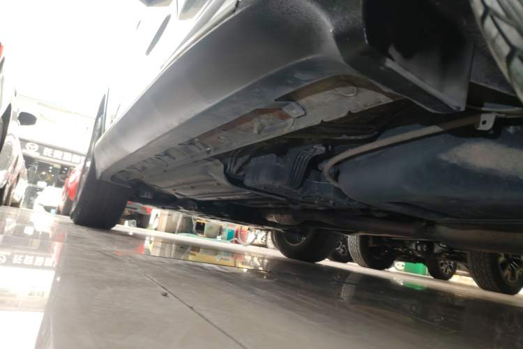 Used Kia Sorento 2013 2.4L 7-Seater Gasoline Luxury Version China IV Standard Left Side Sill