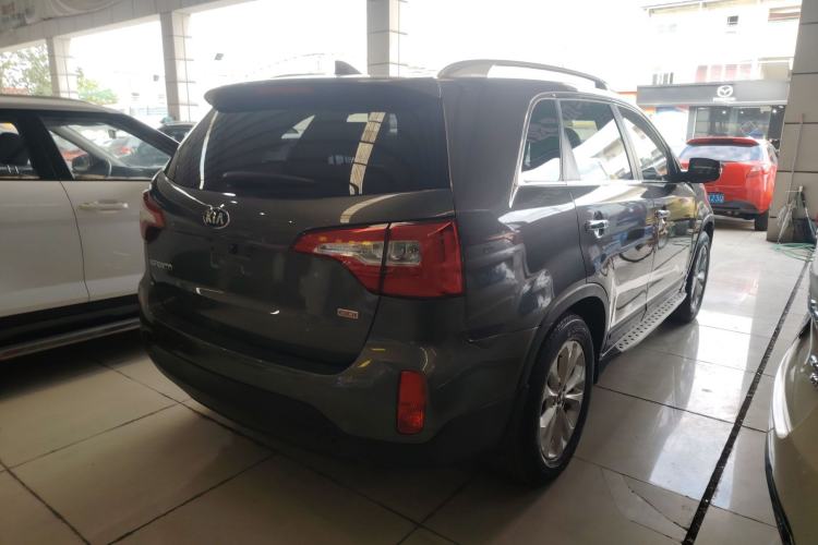 Used Kia Sorento 2013 2.4L 7-Seater Gasoline Luxury Version China IV Standard Rear Right 45 Deg