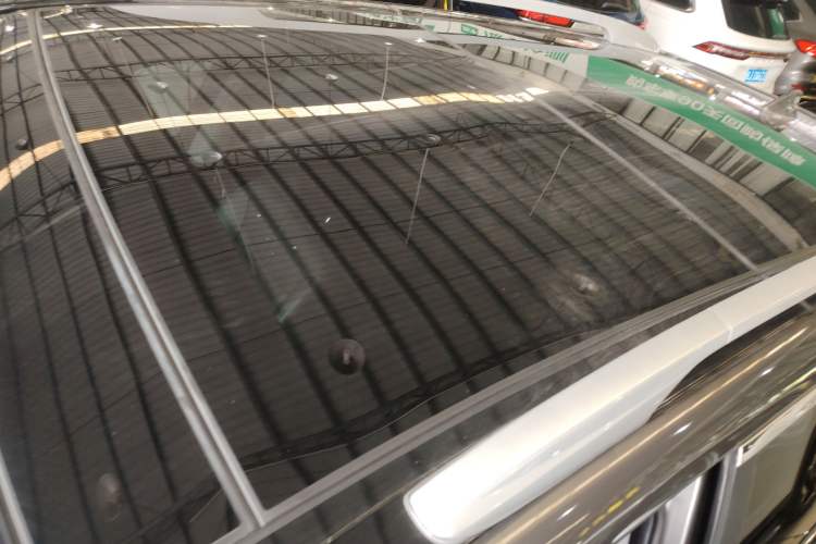 Used Kia Sorento 2013 2.4L 7-Seater Gasoline Luxury Version China IV Standard Roof