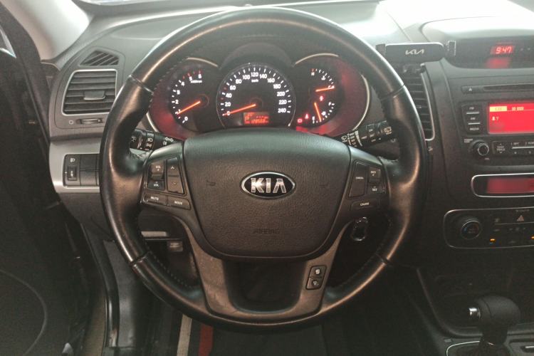 Used Kia Sorento 2013 2.2T 5-Seater Diesel Comfort Edition Steering Wheel