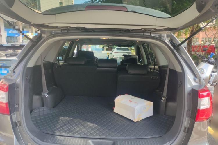 Used Kia Sorento 2013 2.2T 7-seat Diesel Comfort Edition Trunk