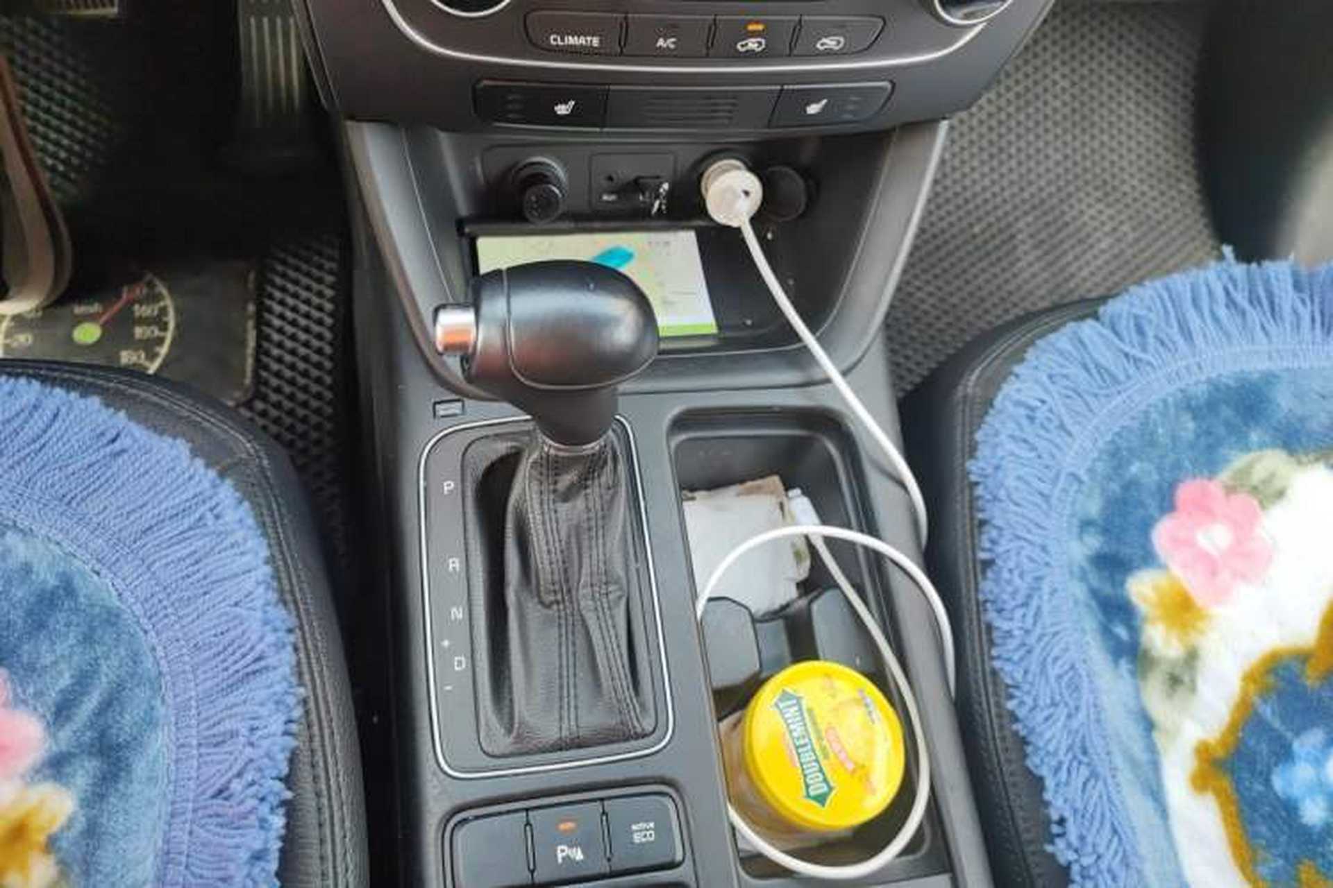 Used Kia Sorento 2013 2.4L 5-Seater Gasoline Luxury Version China IV Standard Gear Lever