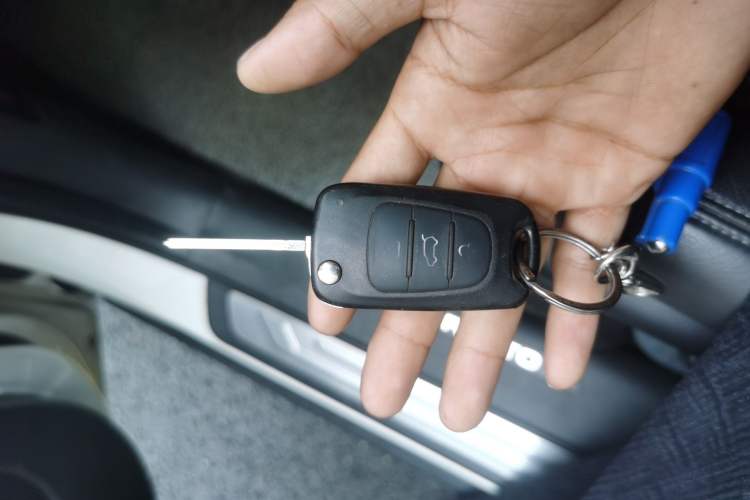 Used Kia Sorento 2013 2.2T 7-seat Diesel Comfort Edition Vehicle Key