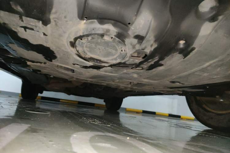 Used Kia Sorento 2013 2.4L 7-Seater Gasoline Comfort Version China IV Standard Chassis Front