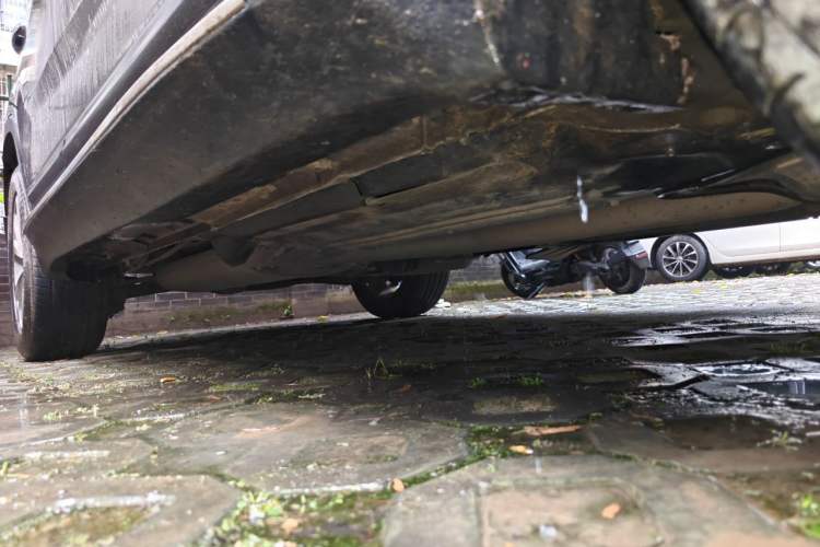 Used Kia Sorento 2013 2.2T 5-Seater Diesel Supreme Edition Chassis Front Right