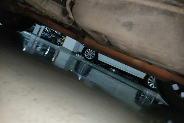 Used Kia Sorento 2013 2.4L 7-Seater Gasoline Comfort Version China IV Standard Chassis Rear Left