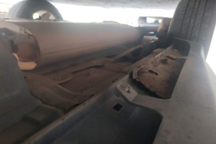 Used Kia Sorento 2013 2.4L 5-Seater Gasoline Comfort Edition Chassis Rear Right