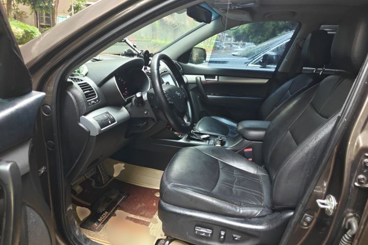 Used Kia Sorento 2013 2.2T 5-Seater Diesel Supreme Edition Driver Seat