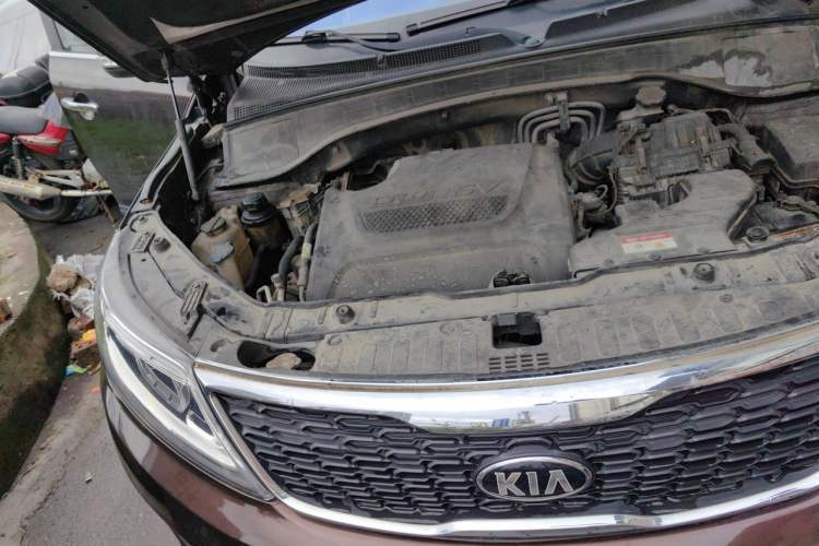 Used Kia Sorento 2013 2.2T 7-seat Diesel Comfort Edition Engine Bay Right