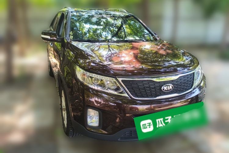 Used Kia Sorento 2013 2.4L 7-Seater Gasoline Supreme Edition China IV Standard Front Right 45 Deg