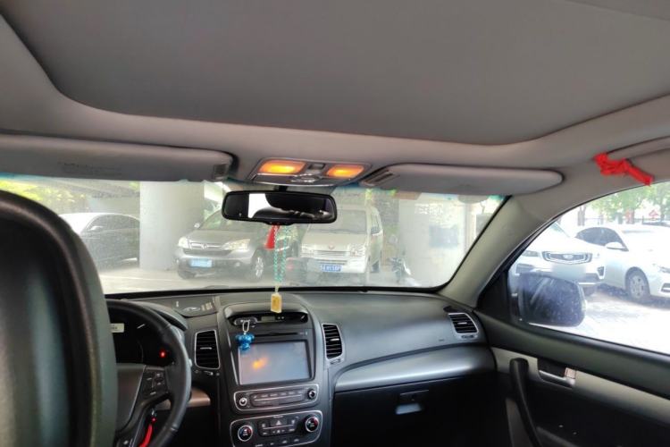Used Kia Sorento 2013 2.4L 7-Seater Gasoline Luxury Edition China V Standard Headliner