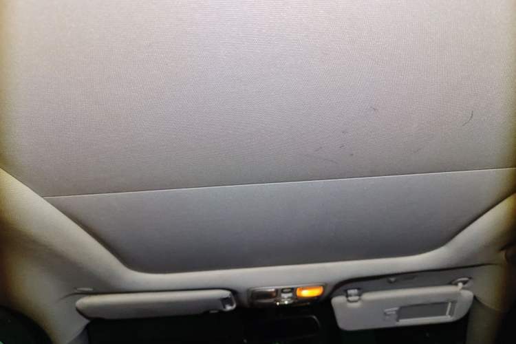 Used Kia Sorento 2013 2.4L 5-seat Gasoline Luxury Edition Headliner
