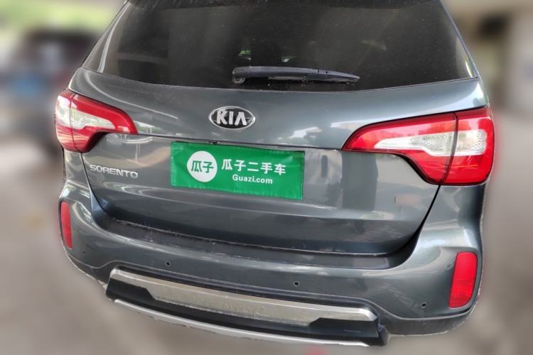 Used Kia Sorento 2013 2.4L 7-Seater Gasoline Luxury Edition China V Standard Rear