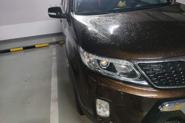 Used Kia Sorento 2013 2.4L 7-Seater Gasoline Comfort Version China IV Standard Right Front Headlight