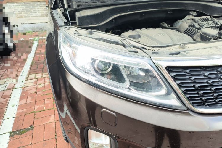 Used Kia Sorento 2013 2.4L 5-Seater Gasoline Supreme Edition Right Front Headlight