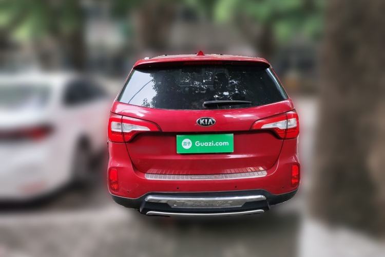 Used Kia Sorento 2013 2.4L 7-seat Gasoline Luxury Edition Rear