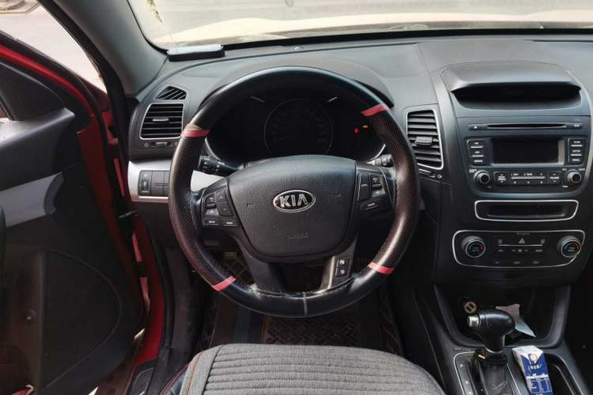Used Kia Sorento 2013 2.4L 7-Seater Gasoline Comfort Version China IV Standard Steering Wheel