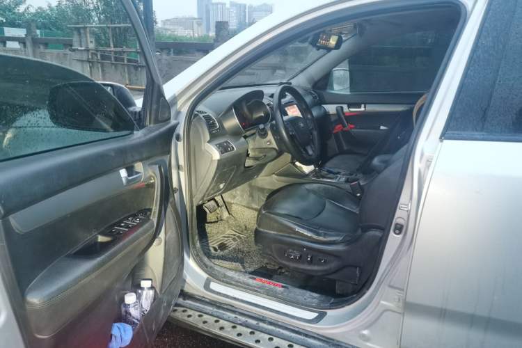 Used Kia Sorento 2013 2.2T 7-seat Diesel Luxury Edition Driver Seat