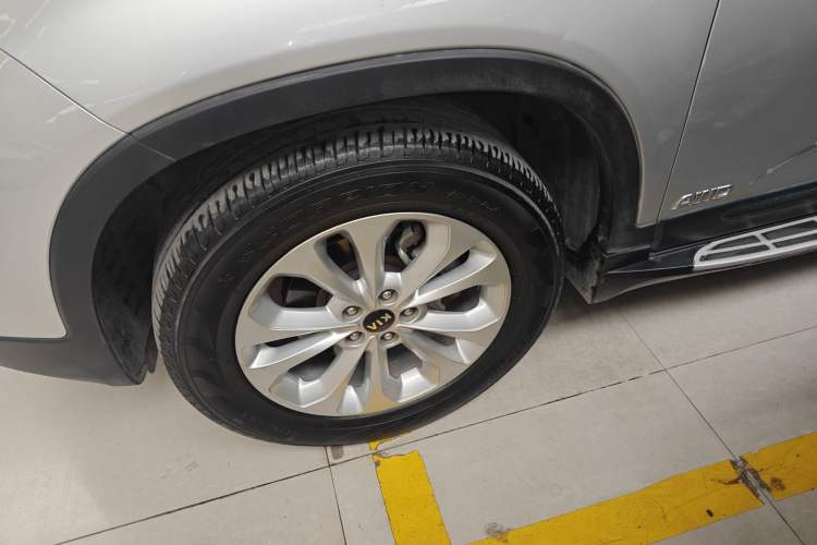 Used Kia Sorento 2013 2.2T 5-Seater Diesel Supreme Edition Exterior 4
