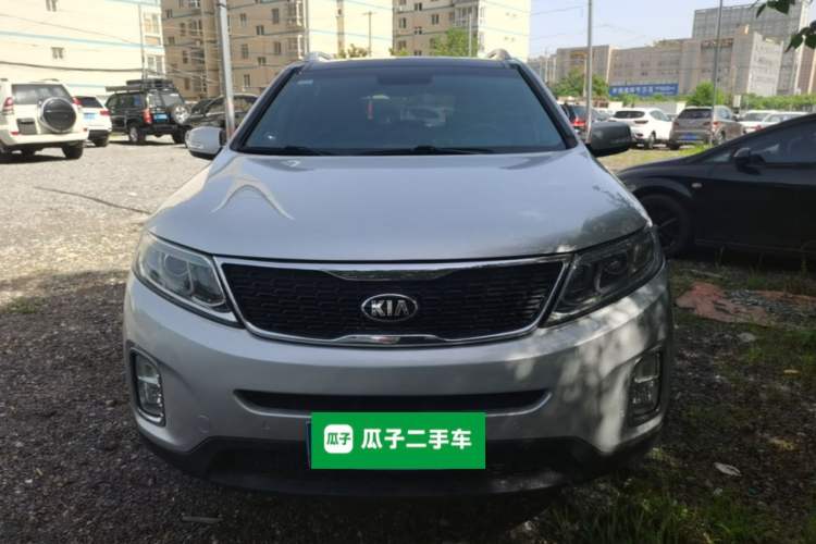 Used Kia Sorento 2013 2.2T 7-seat Diesel Comfort Edition Front