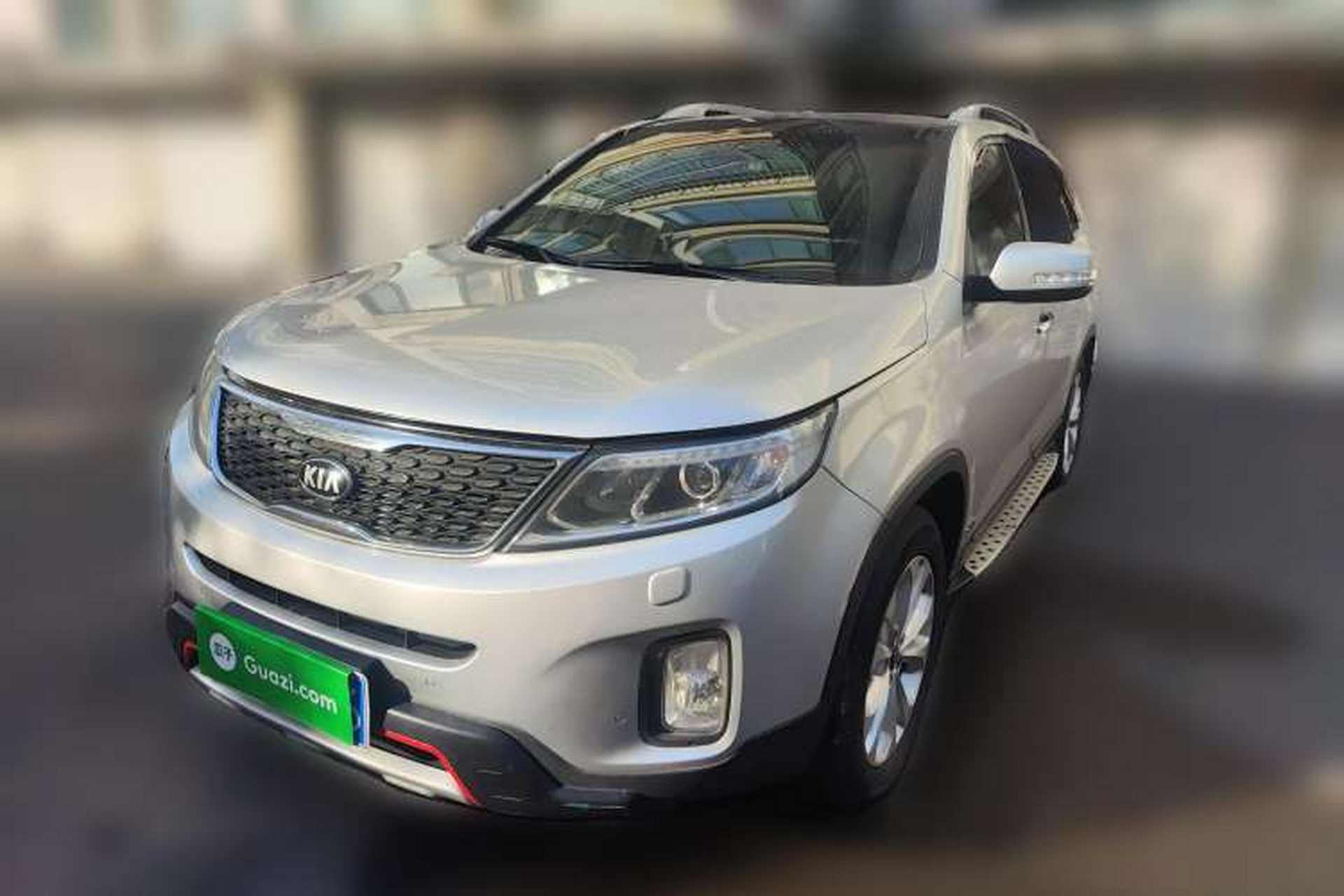Used Kia Sorento 2013 2.2T 7-Seater Diesel Supreme Edition Front Left 45 Deg