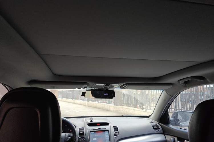 Used Kia Sorento 2013 2.4L 5-seat Gasoline Luxury Edition Headliner