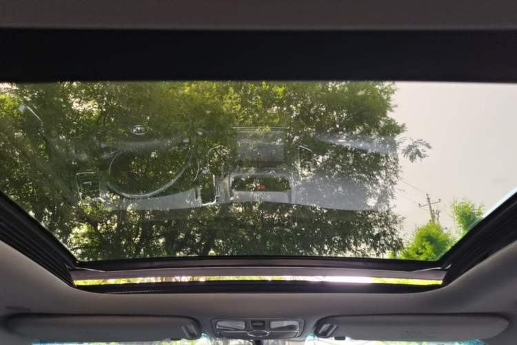 Used Kia Sorento 2013 2.2T 7-seat Diesel Comfort Edition Headliner
