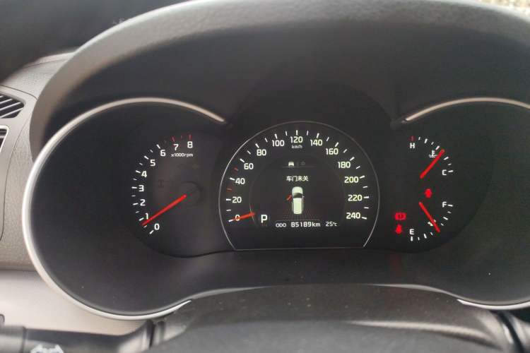Used Kia Sorento 2013 2.4L 7-Seater Gasoline Luxury Version China IV Standard Instrument Cluster