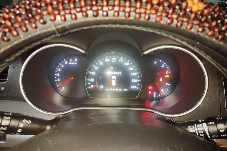 Used Kia Sorento 2013 2.4L 7-seat Gasoline Luxury Edition Instrument Cluster