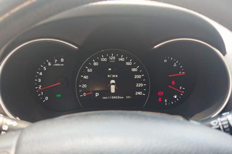 Used Kia Sorento 2013 2.4L 5-Seater Gasoline Comfort Version China IV Standard Instrument Cluster
