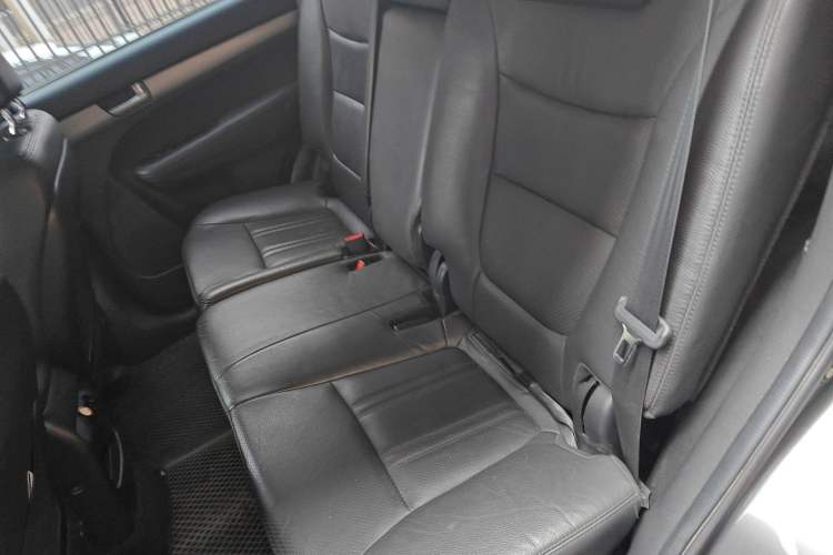 Used Kia Sorento 2013 2.4L 5-seat Gasoline Luxury Edition Left Rear Seat