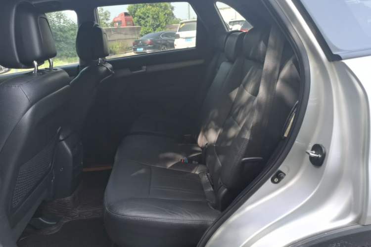 Used Kia Sorento 2013 2.2T 7-seat Diesel Comfort Edition Left Rear Seat