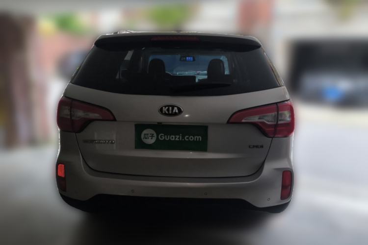 Used Kia Sorento 2013 2.2T 7-seat Diesel Luxury Edition Rear