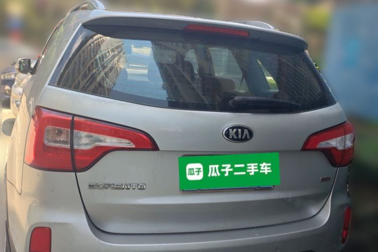 Used Kia Sorento 2013 2.4L 5-Seater Gasoline Comfort Version China IV Standard Rear