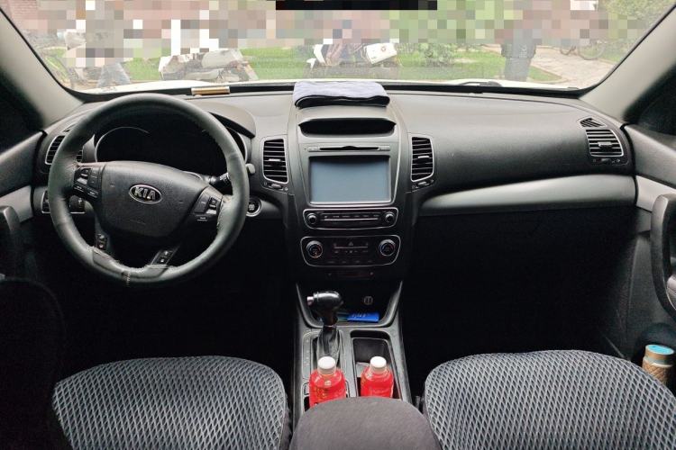 Used Kia Sorento 2013 2.4L 7-seat Gasoline Luxury Edition Center Console