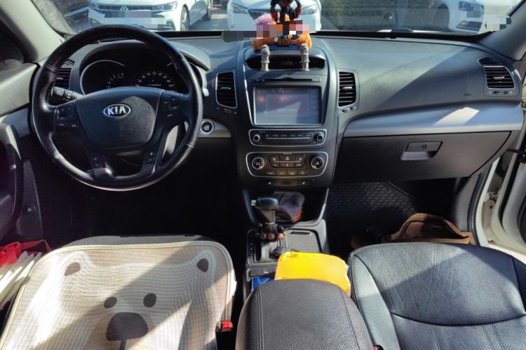 Used Kia Sorento 2013 2.4L 5-Seater Gasoline Luxury Version China V Standard Center Console