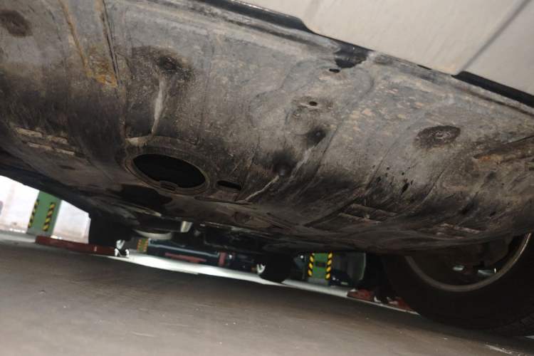Used Kia Sorento 2013 2.2T 7-seat Diesel Comfort Edition Chassis Front