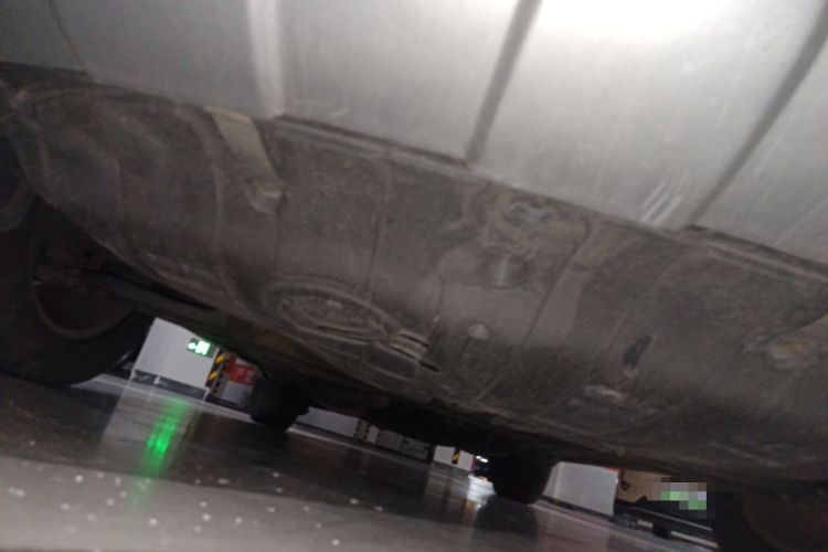 Used Kia Sorento 2013 2.2T 5-Seater Diesel Comfort Edition Chassis Front