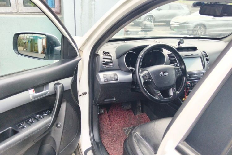 Used Kia Sorento 2013 2.2T 7-seat Diesel Luxury Edition Driver Seat