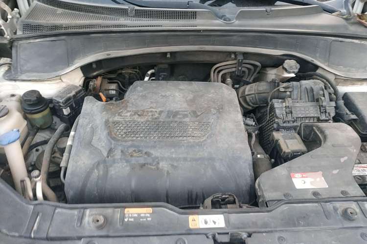 Used Kia Sorento 2013 2.2T 7-seat Diesel Comfort Edition Engine Bay