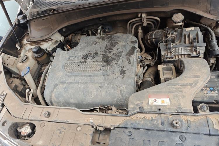 Used Kia Sorento 2013 2.2T 5-Seater Diesel Comfort Edition Engine Bay