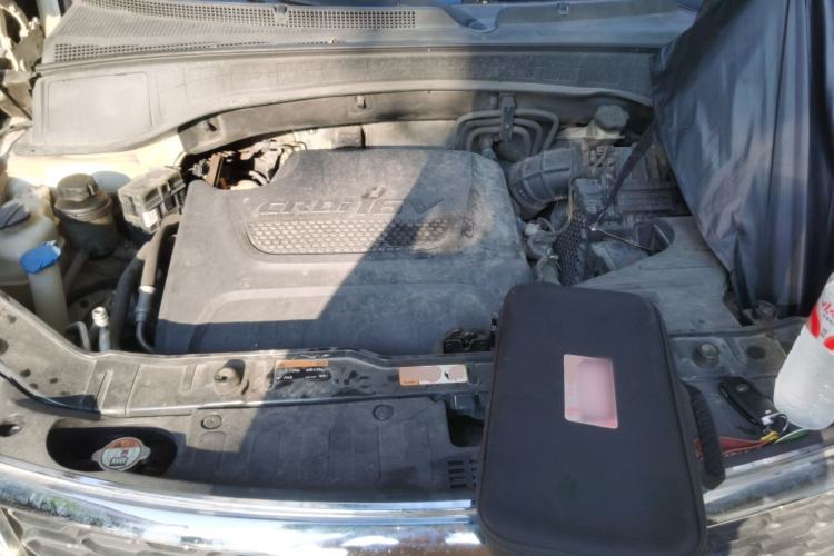 Used Kia Sorento 2013 2.2T 7-seat Diesel Luxury Edition Engine Bay