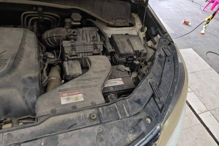 Used Kia Sorento 2013 2.2T 5-Seater Diesel Luxury Edition Engine Bay Left